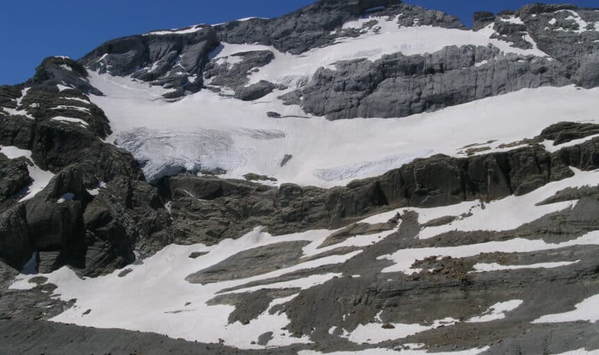 Expedición al Monte Perdido: Aventura en las Alturas del Patrimonio Mundial de la UNESCO