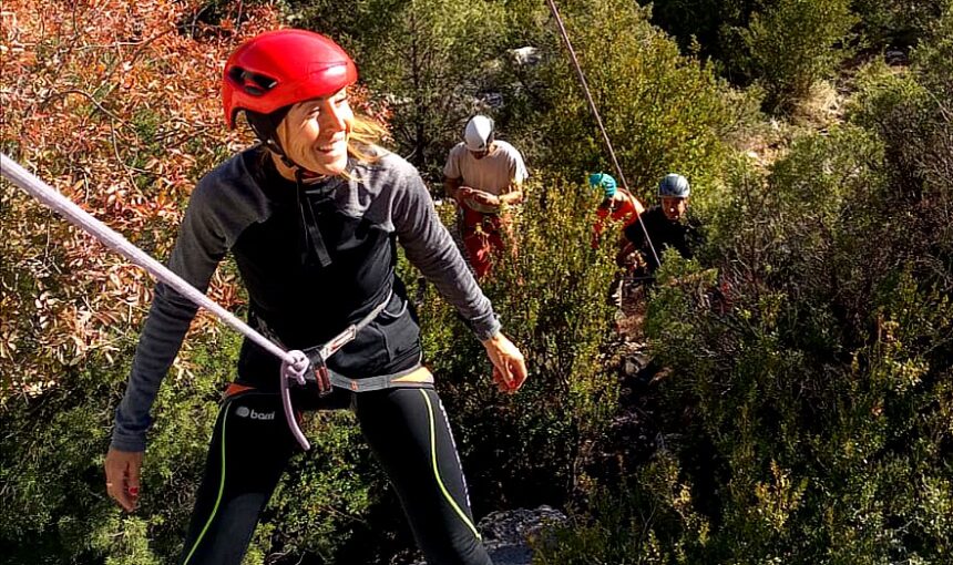 Curso de Iniciación de Escalada: Aventura y Aprendizaje en Roca para Principiantes