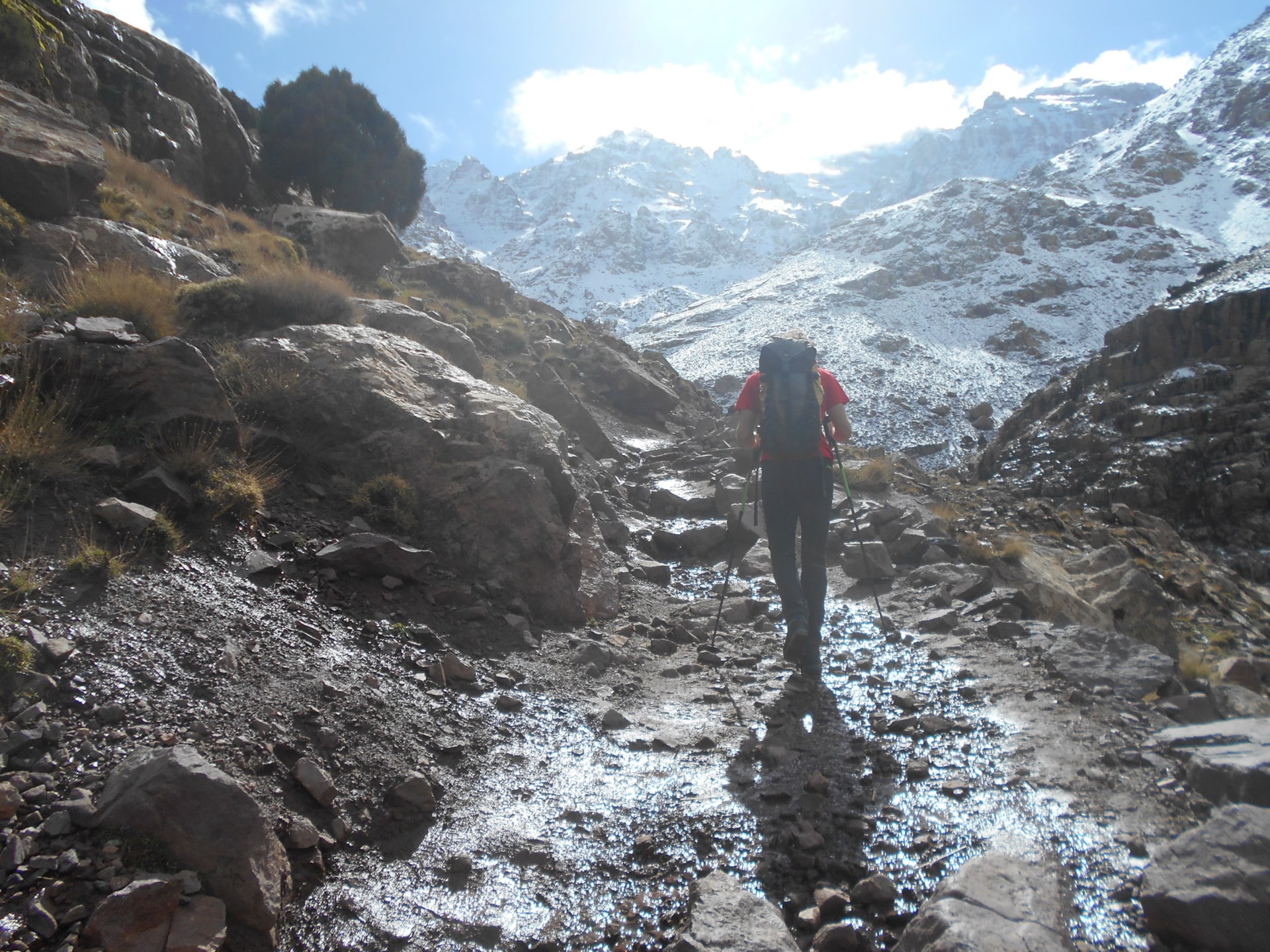 Subiendo al Refugio del Toubkal