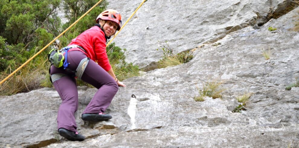 Del roco a la roca, curso de escalada deportiva