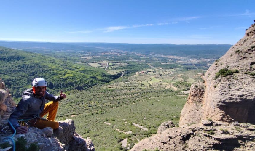 Escalada en Riglos. Guía completa para escalar en Los Mallos de Riglos
